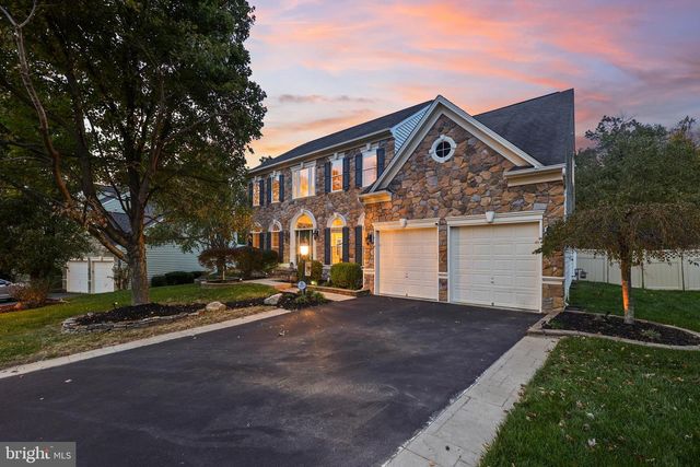 1019 E KENSINGTON CIR, Fredericksburg, VA 22401