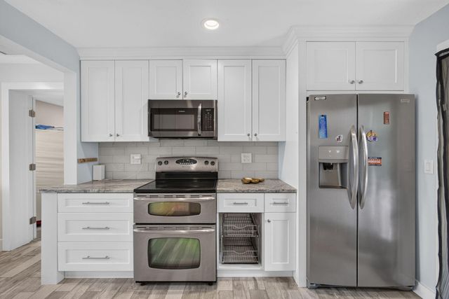 216 E 24th Street, Riviera Beach, FL 33404