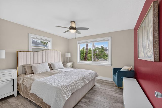 216 E 24th Street, Riviera Beach, FL 33404