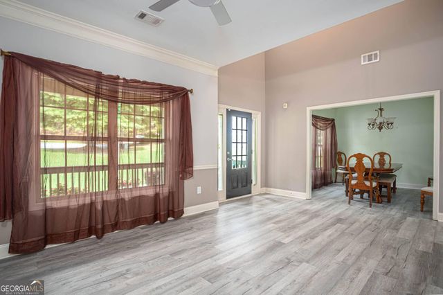 1664 Maes Overlook, Loganville, GA 30052