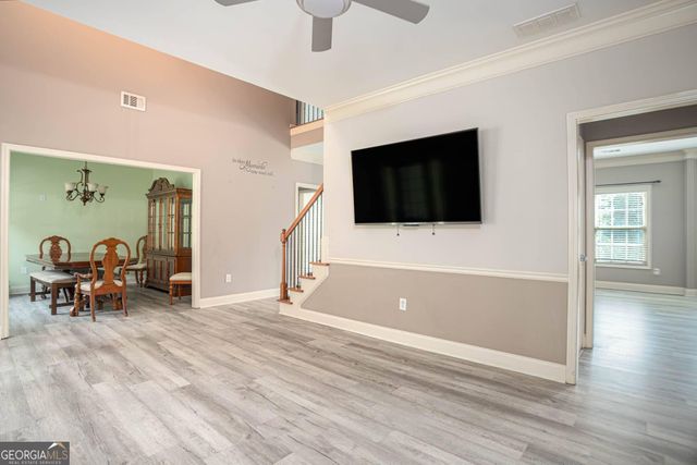 1664 Maes Overlook, Loganville, GA 30052