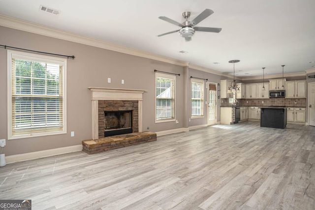 1664 Maes Overlook, Loganville, GA 30052