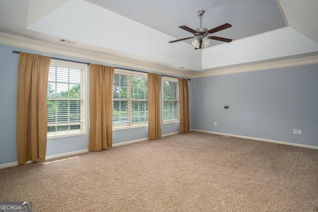1664 Maes Overlook, Loganville, GA 30052