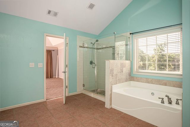 1664 Maes Overlook, Loganville, GA 30052