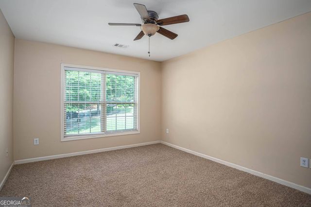 1664 Maes Overlook, Loganville, GA 30052