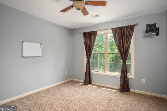 1664 Maes Overlook, Loganville, GA 30052