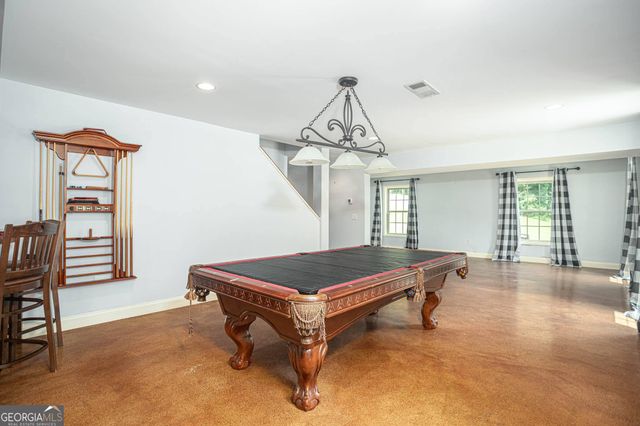 1664 Maes Overlook, Loganville, GA 30052