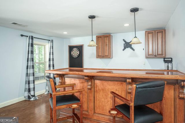1664 Maes Overlook, Loganville, GA 30052
