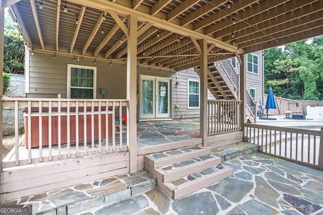 1664 Maes Overlook, Loganville, GA 30052