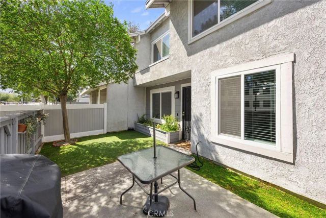 1380 W 48th Street 6, San Bernardino, CA 92407