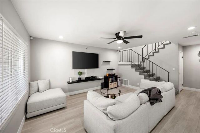 1380 W 48th Street 6, San Bernardino, CA 92407