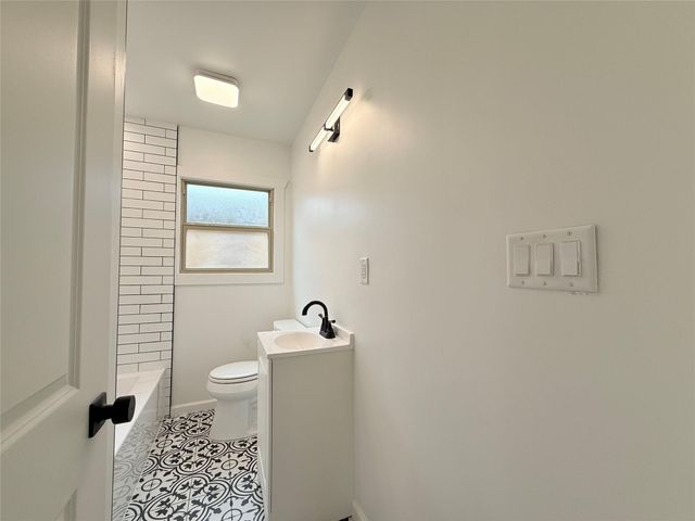 1922 Tabor Street, Houston, TX 77009