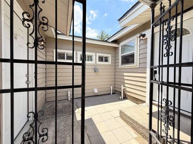 1922 Tabor Street, Houston, TX 77009