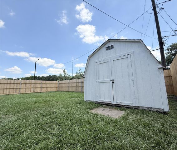 1922 Tabor Street, Houston, TX 77009