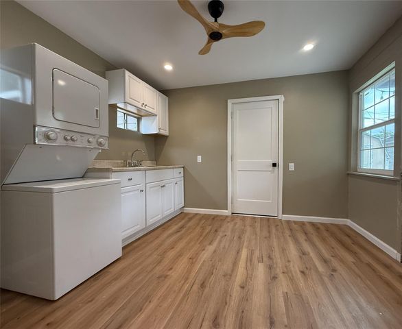 1922 Tabor Street, Houston, TX 77009