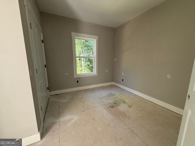 194 Poplar Circle, Lagrange, GA 30241
