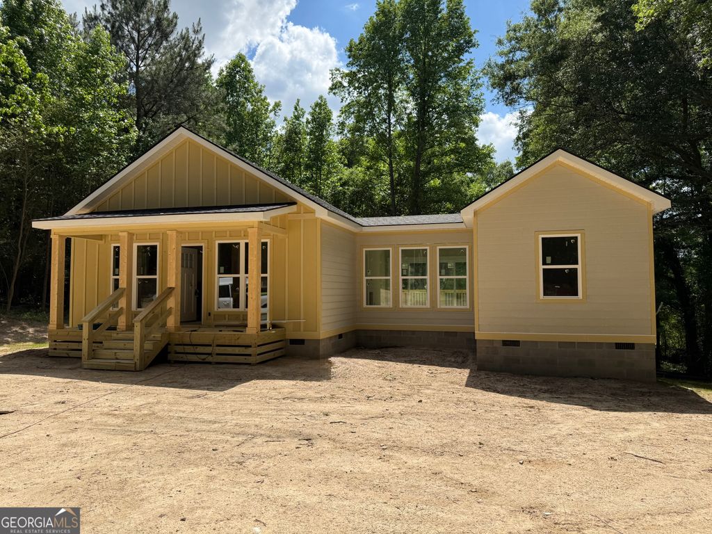 194 Poplar Circle, Lagrange, GA 30241