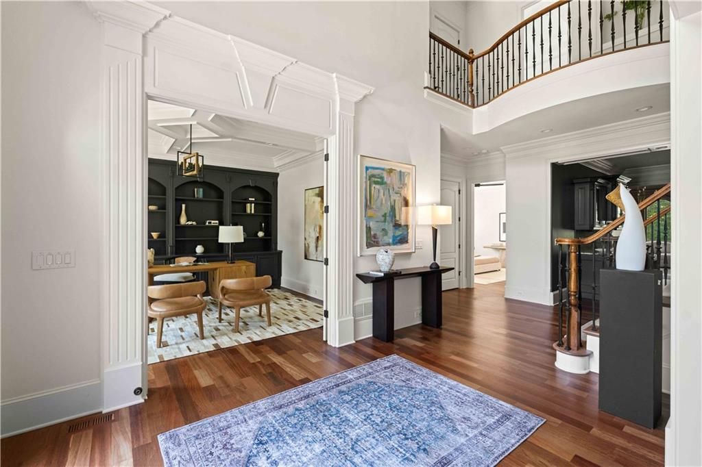 Image 12 of property listing at 1686 Montcliff Court, Decatur, GA 30033