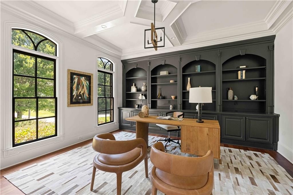 Image 13 of property listing at 1686 Montcliff Court, Decatur, GA 30033