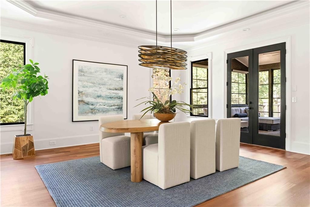 Image 27 of property listing at 1686 Montcliff Court, Decatur, GA 30033