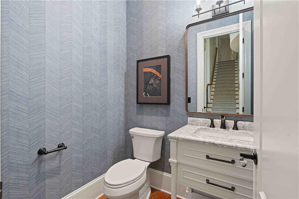 Image 37 of property listing at 1686 Montcliff Court, Decatur, GA 30033