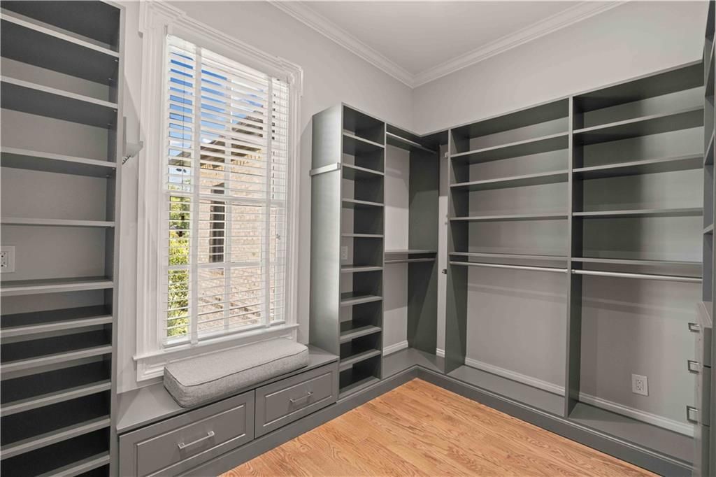 Image 56 of property listing at 1686 Montcliff Court, Decatur, GA 30033