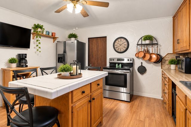 215 W Munson Street, Denison, TX 75020