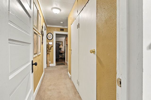 215 W Munson Street, Denison, TX 75020