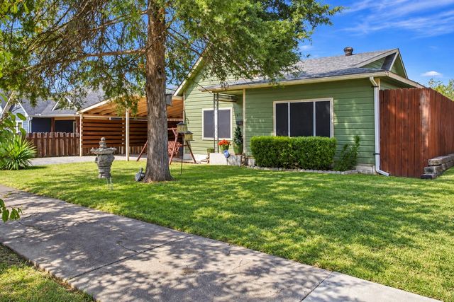215 W Munson Street, Denison, TX 75020