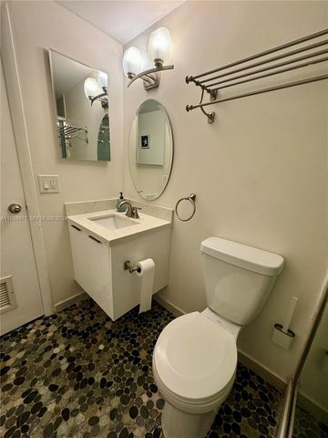 1720 Harrison Street 15F, Hollywood, FL 33020