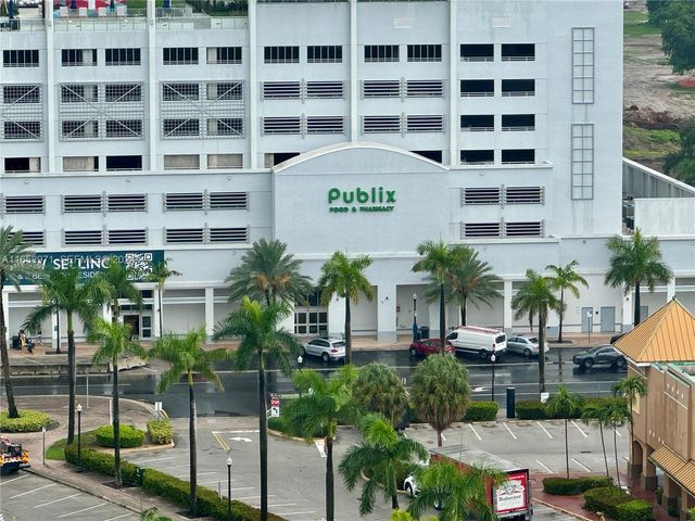 1720 Harrison Street 15F, Hollywood, FL 33020