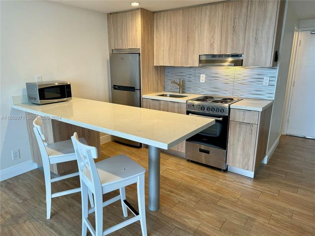 1720 Harrison Street 15F, Hollywood, FL 33020