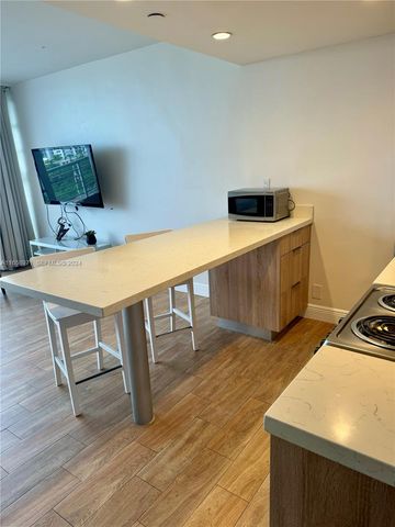 1720 Harrison Street 15F, Hollywood, FL 33020