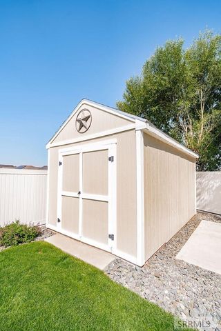 1654 Marsala Circle, Ammon, ID 83406