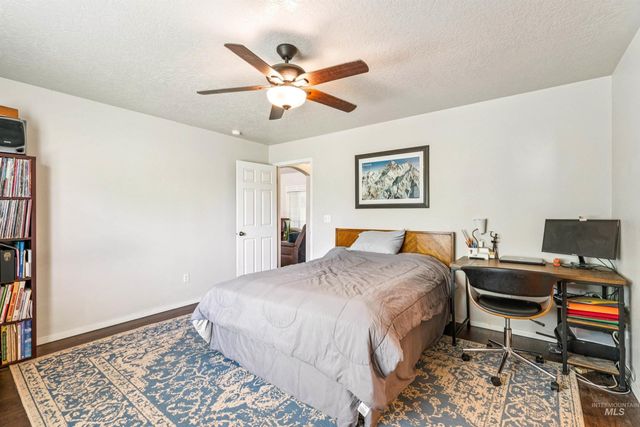 16845 Live Oak Place, Caldwell, ID 83607