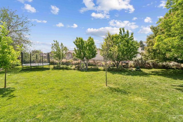16845 Live Oak Place, Caldwell, ID 83607