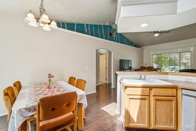 16845 Live Oak Place, Caldwell, ID 83607