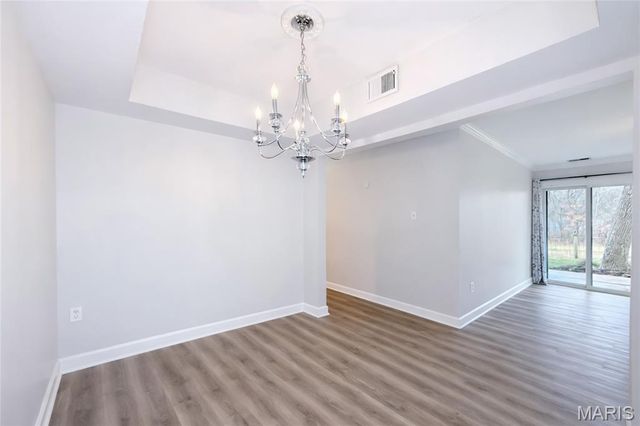 5107 Hollow Wood Court A, St Louis, MO 63128