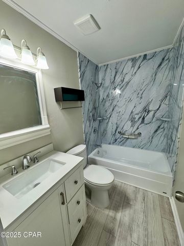 1506 Pennsylvania Avenue, Lynn Haven, FL 32444