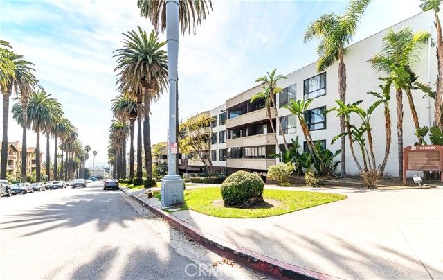 1745 Camino Palmero 537, Los Angeles, CA 90046