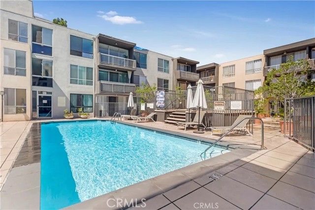 1745 Camino Palmero 537, Los Angeles, CA 90046