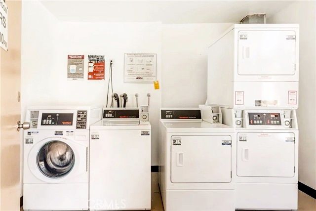 1745 Camino Palmero 537, Los Angeles, CA 90046