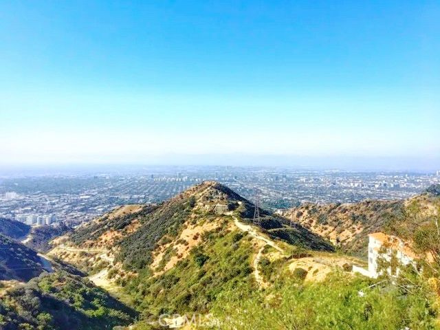 1745 Camino Palmero 537, Los Angeles, CA 90046