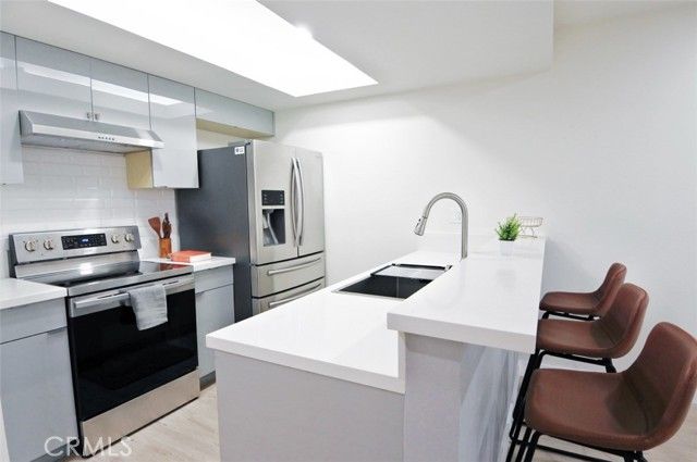 1745 Camino Palmero 537, Los Angeles, CA 90046