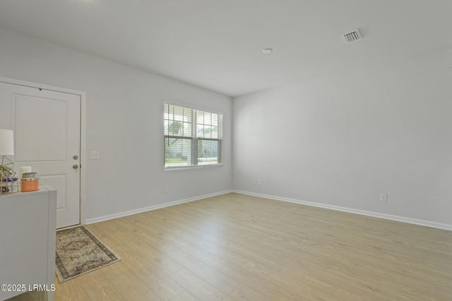 1125 Salem Bay Drive, Beaufort, SC 29902