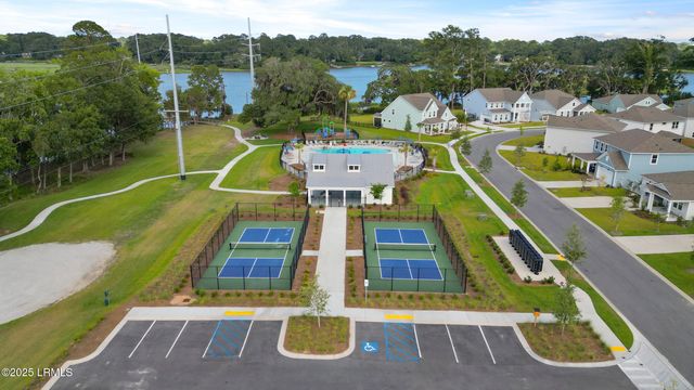 1125 Salem Bay Drive, Beaufort, SC 29902