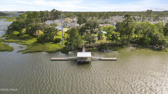 1125 Salem Bay Drive, Beaufort, SC 29902