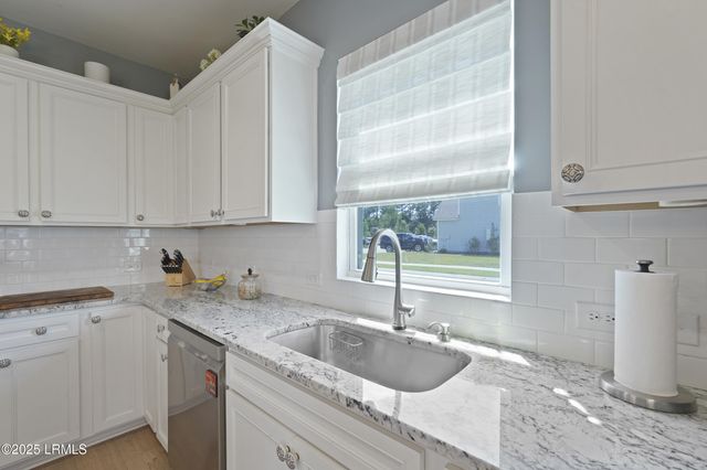 1125 Salem Bay Drive, Beaufort, SC 29902