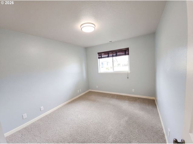 1310 WILLOW St, Junction City, OR 97448