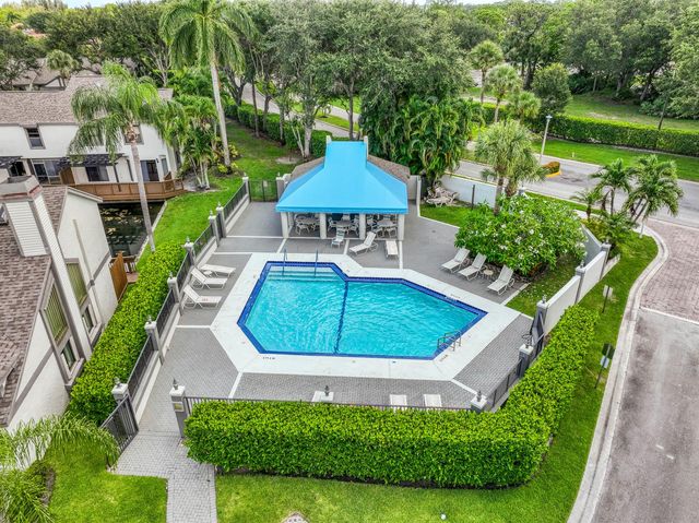 109 Landings Boulevard, Greenacres, FL 33413